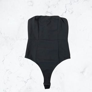 🍐3/$20🍐Black Strapless Panelled High Cut Bodysuit